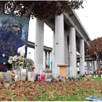 La Fiscal informó que existió responsabilidad inmediata del conductor, quien murió tras el accidente, debido al exceso de velocidad y la pérdida de control del vehículo. SUN / ARCHIVO