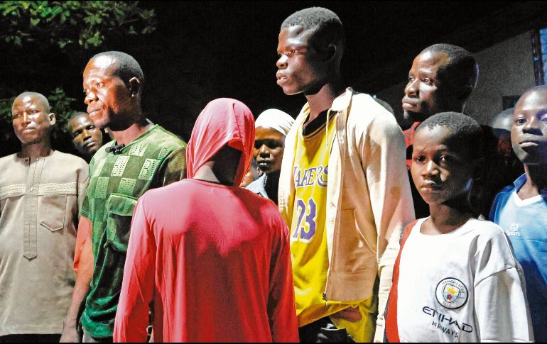 Estudiantes y personal de la escuela St. Mary fueron secuestrados el 21 de noviembre pasado. AP