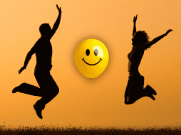 La felicidad no se encuentra en acumular más cosas, sino en querer menos. ESPECIAL / CANVA