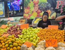 En esta temporada navideña, la guayaba también incrementó su precio y actualmente se vende hasta en 40 pesos. EL INFORMADOR /  J. VELAZCO