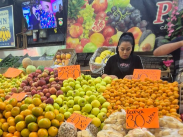 En esta temporada navideña la guayaba también incrementó su precio y actualmente se vende hasta en 40 pesos. EL INFORMADOR /  J. VELAZCO