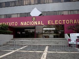 Los trámites relacionados con la credencial para votar estarán disponibles solo en determinados días durante el periodo navideño. EFE/ARCHIVO