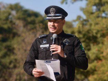 El secretario precisó que la meta es contar con entre dos y tres generaciones de nuevos policías al año, lo que permitiría alcanzar un crecimiento aproximado de 500 elementos anuales entre todas las corporaciones. CORTESÍA/ Gobierno de Jalisco