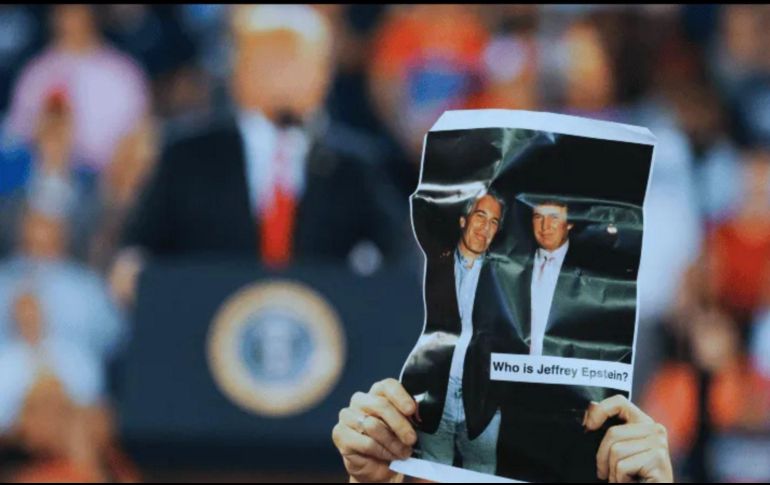 Nuevos archivos del caso Epstein revelan que Donald Trump realizó varios viajes en el avión privado del empresario durante la década de 1990. EFE/ARCHIVO