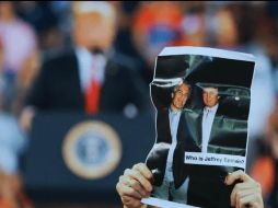 Nuevos archivos del caso Epstein revelan que Donald Trump realizó varios viajes en el avión privado del empresario durante la década de 1990. EFE/ARCHIVO