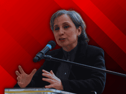 Carmen Aristegui deseó una feliz Navidad y lo mejor para 2026. 