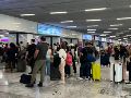 De acuerdo con el Grupo Aeroportuario del Pacífico, en estos días se realizan hasta 52 operaciones por hora entre pasajeros, carga y aviación general. ESPECIAL