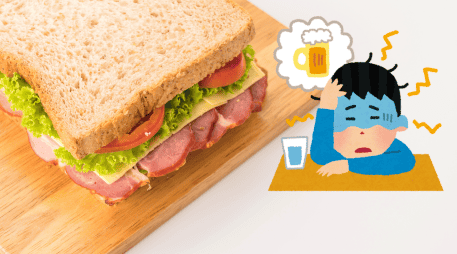 Comer algo cuando tienes resaca puede ayudar al cuerpo a recuperarse. CANVA