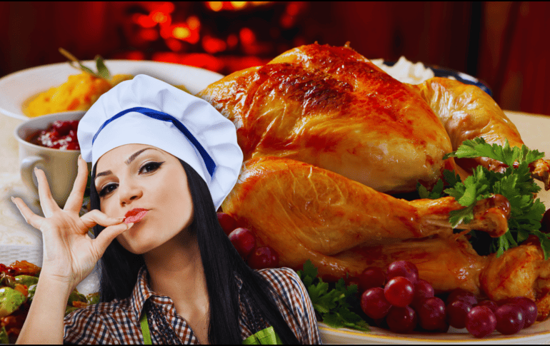 Untar mantequilla ablandada entre la piel y la carne del pavo permite que la piel quede crujiente mientras la grasa protege la carne. ESPECIAL / CANVA