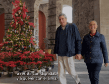 Acompañada por su esposo Jesús María Tarriba, la Mandataria federal señaló que lo más importante no es lo material, sino los valores, el amor por los demás. el amor por la familia y el amor a México. ESPECIAL