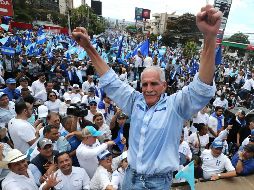 Nasry Asfura fue respaldado por Donald Trump, quien días antes de las elecciones, afirmó que era el único candidato hondureño con el que el gobierno estadounidense estaría dispuesto a trabajar. EFE/G. Amador