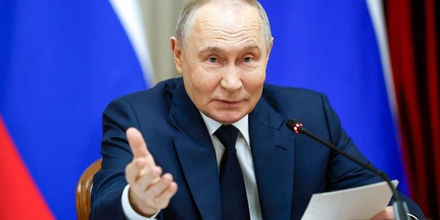 Rusia analiza plan de paz de Kiev mientras aguarda la postura de Putin