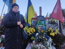 Muchas familias de Leópolis acudieron al cementerio militar, donde se interpretó un 