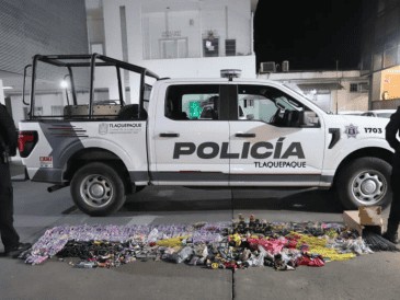 Estas acciones se han desplegado en tianguis, mercados, comercios y en la vía pública. ESPECIAL