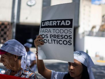 Tras las elecciones presidenciales, Venezuela entró en una crisis política derivada de la polémica reelección de Maduro, avalada por el organismo electoral. EFE/ M. Gutierrez.