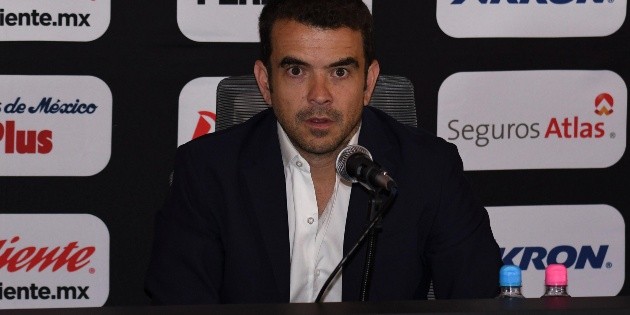 Seguidores del Sporting de Gij&oacute;n cuestionan la gesti&oacute;n del Grupo Orlegi