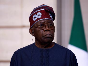 La confirmación llegó horas después de que Trump anunciara de que EU había lanzado un ataque "poderoso y mortal" contra campamentos de Estado Islámico en el noroeste de Nigeria. EFE/S. MEYSSONNIER