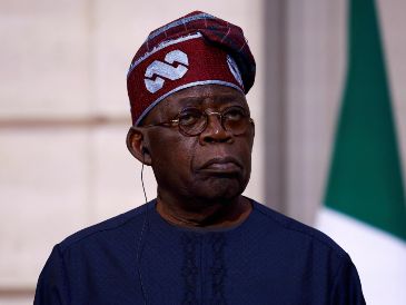 La confirmación llegó horas después de que Trump anunciara de que EU había lanzado un ataque "poderoso y mortal" contra campamentos de Estado Islámico en el noroeste de Nigeria. EFE/S. MEYSSONNIER