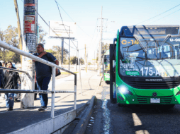 Contrario a los usuarios de transporte público, los choferes aseguran que es necesario un ajuste a la tarifa y al sueldo. EL INFORMADOR/J. Acosta