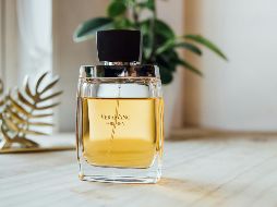 Hay diversidad de perfumes para todos los gustos que se pueden usar en la fiesta de Año Nuevo. UNSPLASH / D. ALYS