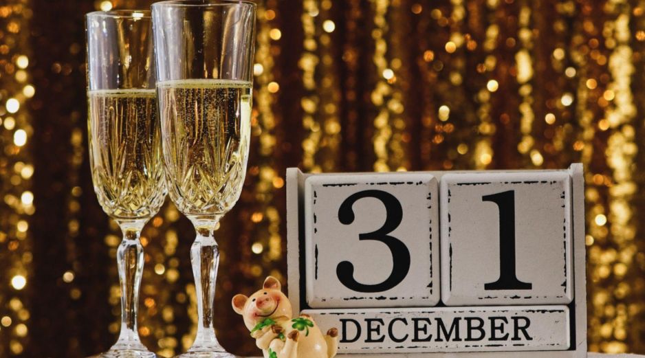 Con la llegada del Año Nuevo, muchas personas recurren a costumbres heredadas que buscan atraer buena energía para el ciclo que comienza. CANVA