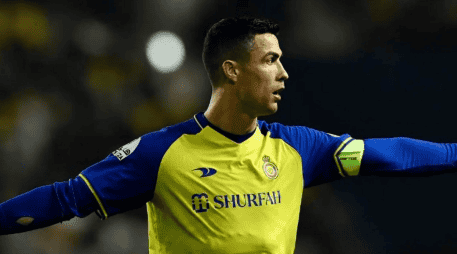Cristiano suma casi mil anotaciones después de formar parte de reconocidos clubes, como Sporting, Manchester United, Real Madrid, Juventus y, ahora, el Al Nassr. EFE / ARCHIVO
