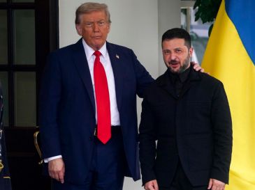 El presidente de Estados Unidos habló con Putin previo al encuentro con Zelenski y aseguró que fue una conversación telefónica "muy productiva". EFE / ARCHIVO