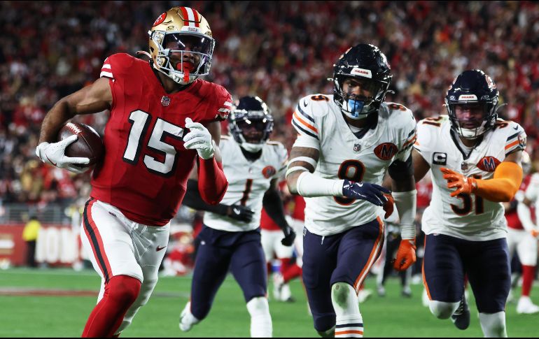 El Levi's Stadium de Santa Clara fue testigo de un partido eléctrico entre 49ers y Bears, a exactamente seis semanas del Super Bowl LX que se disputará en este mismo escenario. AP