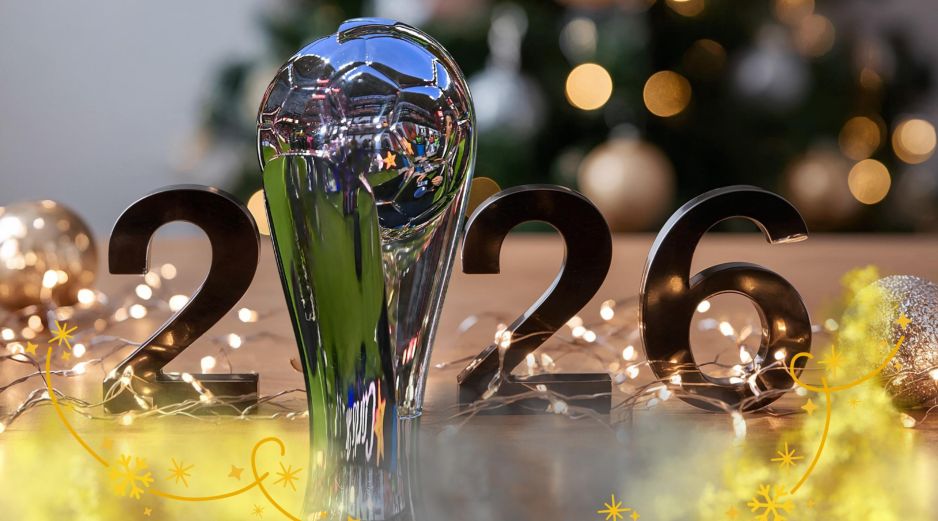 Para equipos como Chivas y Pumas, el brindis de este año tiene un sabor agridulce: el deseo sigue siendo el mismo, pero el reloj de la sequía no se detiene. ESPECIAL / IMAGO7 y CANVA