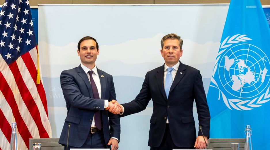 El memorando fue firmado en la Misión de Washington ante la ONU en Ginebra por el subsecretario de Asuntos Humanitarios de Estados Unidos, Jeremy Lewin. EFE/S. DI NOLFI
