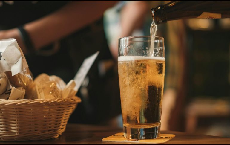 ¿Cuál es la mejor cerveza de México según la IA? UNSPLASH / G. VAN DER WALT