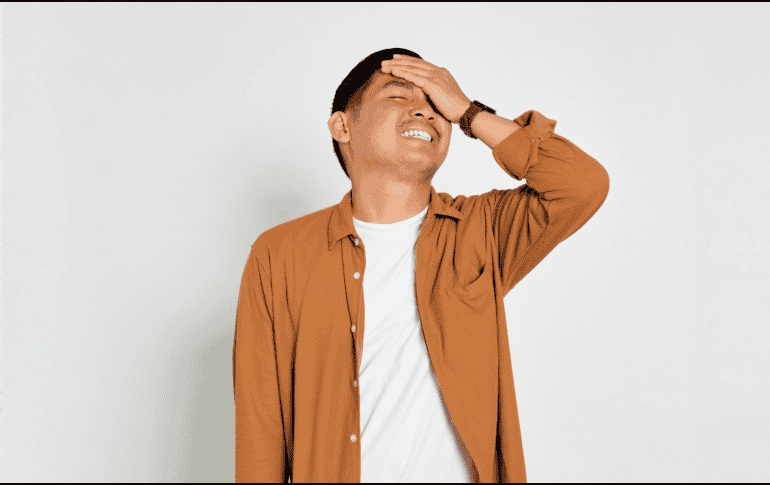 Reconocer un error demuestra autoconciencia y responsabilidad, dos características asociadas con relaciones interpersonales saludables. CANVA