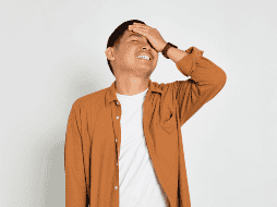 Reconocer un error demuestra autoconciencia y responsabilidad, dos características asociadas con relaciones interpersonales saludables. CANVA