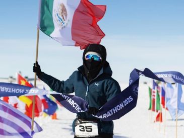 Pita Navarro Delavega culminó el trayecto en el doceavo lugar, posición privilegiada si se toma en cuenta que fue su primer Maratón en un territorio frío como lo es la Antártida. CORTESÍA.