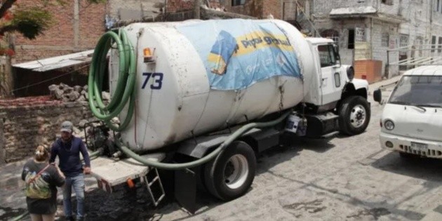 Megacorte Siapa: Disponen 78 pipas para el corte de agua en el AMG