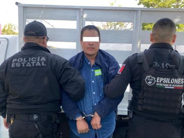 El Comisario General de la Policía Estatal Preventiva, Juan González Castañeda, explicó que el sujeto conducía en sentido contrario y a exceso de velocidad. ESPECIAL