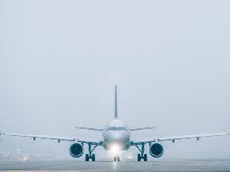 La presencia de neblina es un fenómeno recurrente en la capital mexicana, especialmente durante las primeras horas del día y en determinadas temporadas del año. ESPECIAL / CANVA