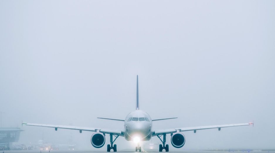 La presencia de neblina es un fenómeno recurrente en la capital mexicana, especialmente durante las primeras horas del día y en determinadas temporadas del año. ESPECIAL / CANVA