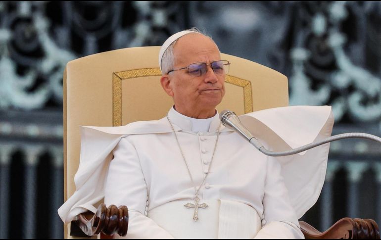 León XIV, elegido pontífice el pasado mayo tras el fallecimiento de Francisco, ha presidido en el templo vaticano por primera vez el último acto del 2025. EFE/ G. LAMI