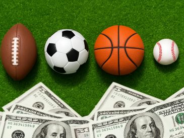 Siete de los primeros 10 lugares de los equipos más valiosos de 2025 les corresponden a equipos de la NFL, con tres clubes de la NBA en medio. ESPECIAL / CANVA