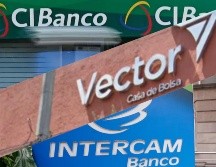 Las órdenes emitidas el pasado 25 de junio de 2025, restringieron operaciones con el sistema financiero estadounidense, provocando una reacción inmediata en México. ESPECIAL / SUN