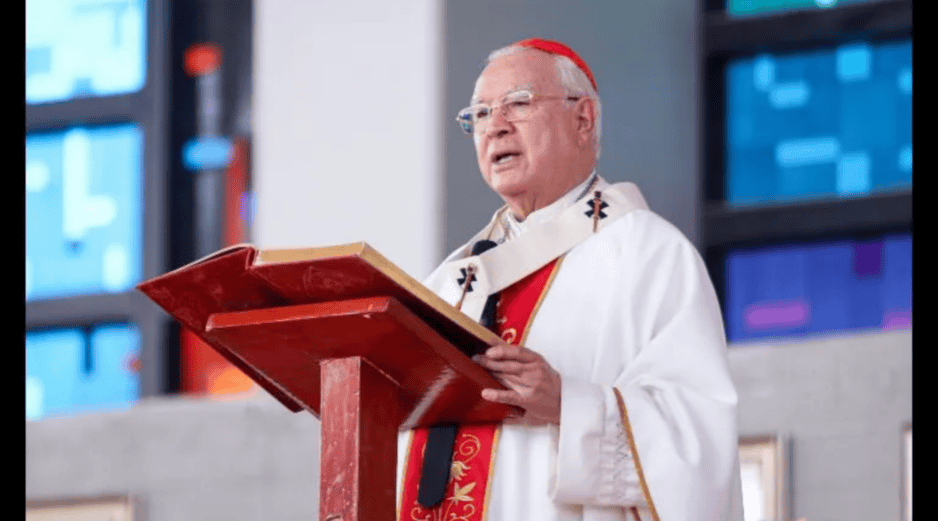 El cardenal también extendió su reflexión al ámbito internacional, condenando el aumento de conflictos bélicos y el gasto desmedido en armamento. EL INFORMADOR / ARCHIVO