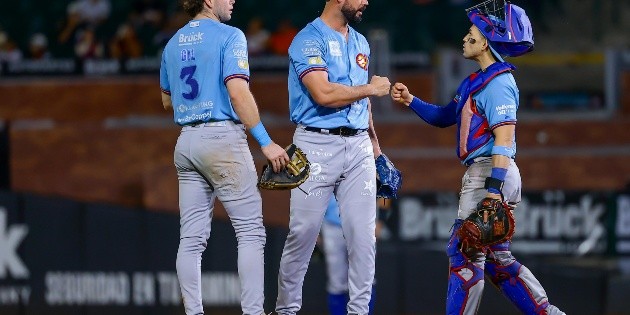 Charros de Jalisco celebra el arranque del a&ntilde;o con victoria de playoff ante Hermosillo