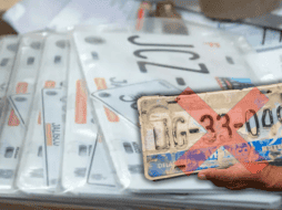 Los propietarios de vehículos que aún usen las placas “Maguey”, “Gota” y “Minerva” están en riesgo de ser sancionados. ESPECIAL/Gobierno de Jalisco