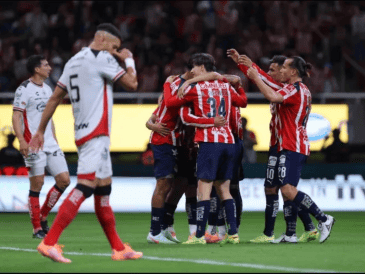 La Copa Pacífica se desarrollará bajo un formato de cuadrangular y se llevará a cabo los días sábado 3 y domingo 4 de enero de 2026.  IMAGO7/ARCHIVO