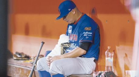 Ronald Medrano no completó ni dos episodios de labor, luego de permitir siete carreras limpias en Hermosillo. ESPECIAL/ Charros de Jalisco