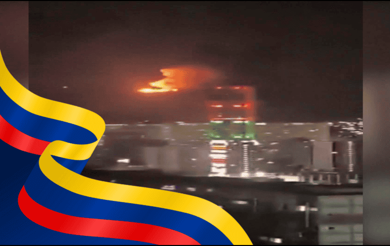 Un estruendo despertó a los venezolanos en Caracas alrededor de las dos de la madrugada de este sábado. EFE / Redes sociales