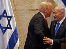 Fotografía del presidente de Estados Unidos, Donald Trump (I) y el primer ministro de Israel, Benjamín Netanyahu (D). EFE/EPA/J. Marey