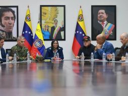 En su mensaje, Rodríguez reiteró la vocación de paz del país sudamericano y afirmó que Venezuela aspira a desarrollarse sin amenazas externas, dentro de un marco de respeto y cooperación interalnacion. EFE