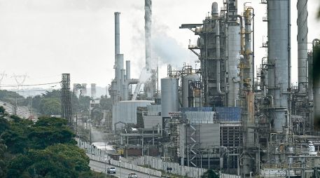 La refinería El Palito en Puerto Cabello, Venezuela. AP